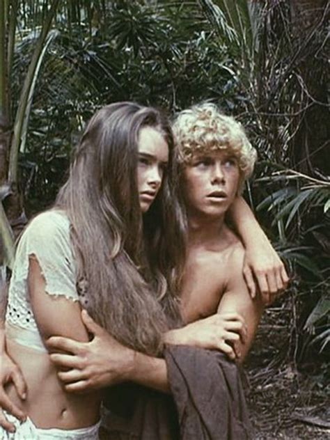 Brooke Shields And Christopher Atkins In The Blue Lagoon 1980