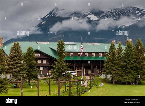 Glacier Park Lodge East Glacier Park Montana Stock Photo Alamy