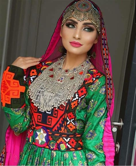 Pin By Ali Jeet On Fashion Afghan Fashion Afghan Dresses Afghan Clothes