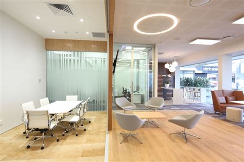 Light And Space Is Emphasised Throughout The Beautiful Office With The