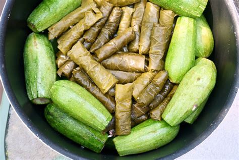 Bint Rhodas Kitchen How To Make Palestinian Rolled Grape Leaves Or