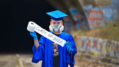 Here are graduation card messages to help any grad feel as accomplished as they should be feeling and put a little swagger in their turns out, 2020 is the year of weird celebrations. Senior pictures capture feeling of graduating in COVID-19 ...
