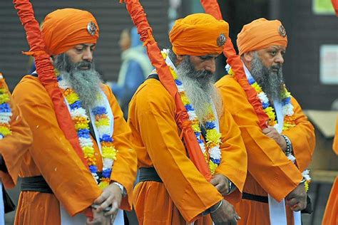 Ajaran Dan Kepercayaan Agama Sikh Pharaildis