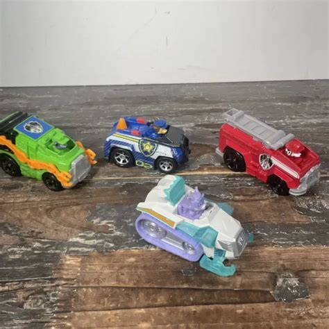 Paw Patrol Mighty Pups Super Paws True Metal Lot Of 4 Everest Diecast