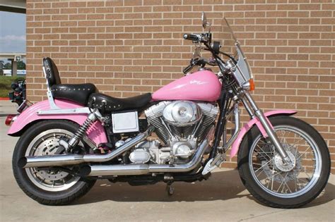 A Pink Harley Yes Pink Motorcycle Harley Davidson Dyna Harley