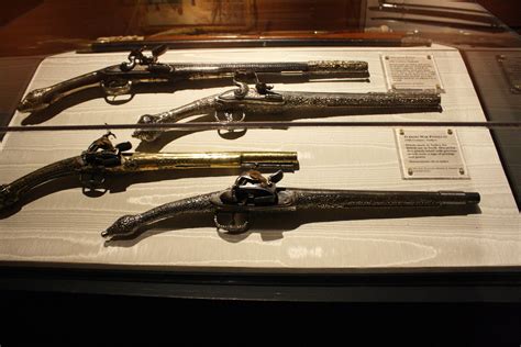 Weapons from the British Empire | The Knohl Collection