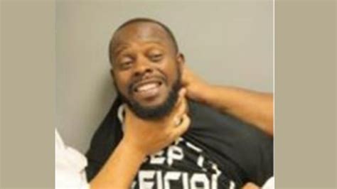 Deputies Choked Inmate For Smiling In Mugshot The Daily Beast