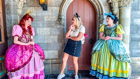 Molly Anastasia Drizella Cinderella Evil Stepsisters Magic Kingdom Fantasyland Meet And Greet 2
