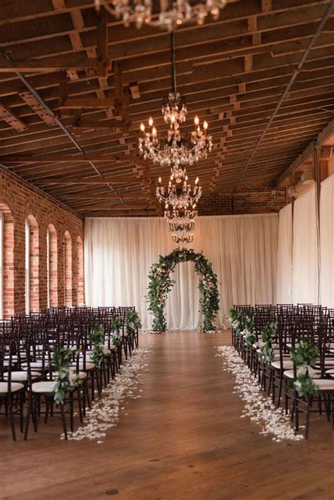 How To Decorate Indoor Wedding Ceremony Leadersrooms