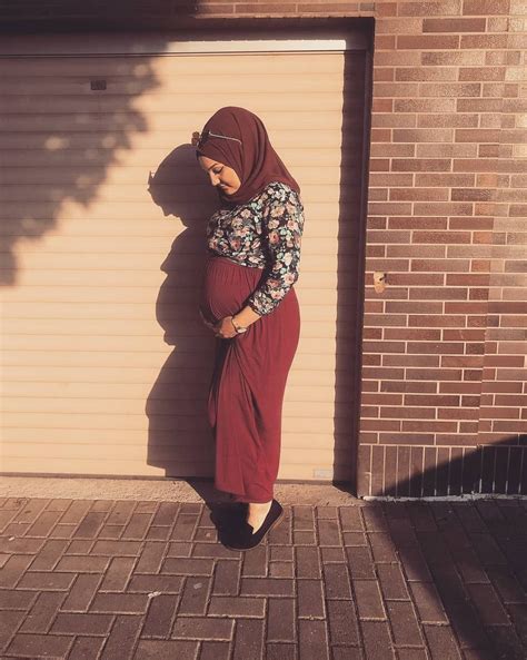 Smahan Bouakka Adlı Kullanıcının Hijab Mom المحجبات الامهات
