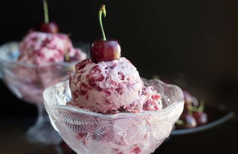 Quick And Easy Homemade Cherry Ice Cream Errens Kitchen
