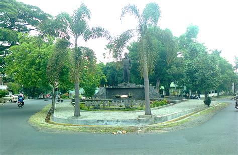 Monumen Mayor Achmadi Surakarta Solo