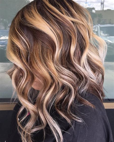 10 Medium to Long Hairstyles in Exciting Blonde Colors ...