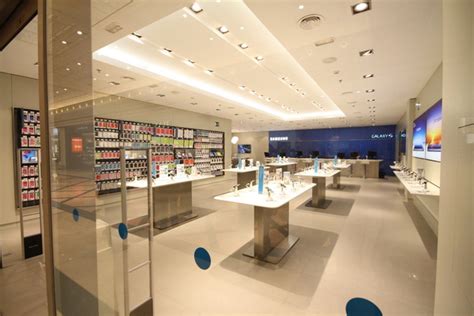 Carphone Warehouse Opens First Samsung Stores Across The Country Retail Gazette