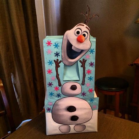 Addie's Frozen Valentine Box 2014 | Valentines | Pinterest