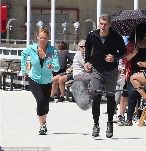 Katherine Heigl Covers Up Her Growing Bump To Film Action Scenes For