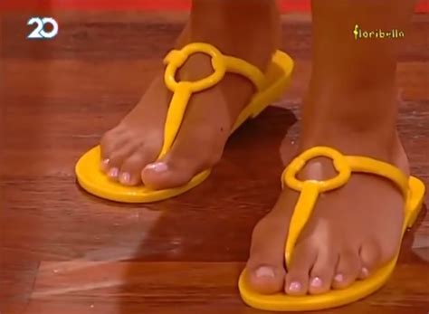 Luciana Abreus Feet