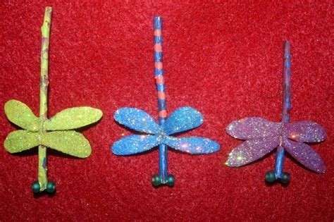 Twig And Maple Seed Dragonflies Seed Craft Dragonfly Camping Crafts