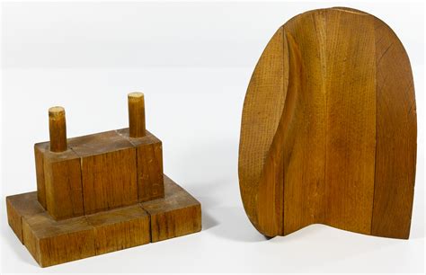For Auction Bunni Sovetski American B1909 Wood Sculpture 0478