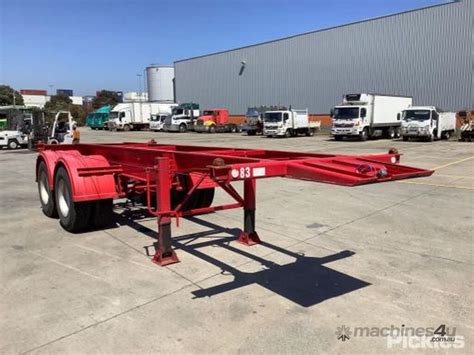 Buy Used Krueger ST3 38 Flat Top Trailer In Listed On Machines4u