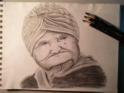 Anciana Por Tumbicicli Dibujando