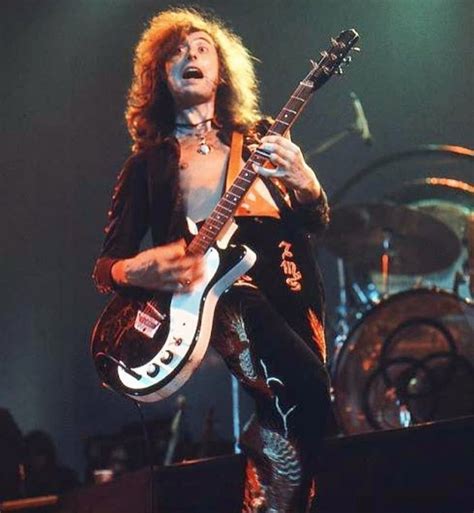 jimmy page live with led zeppelin earls court 1975 oldschoolcool
