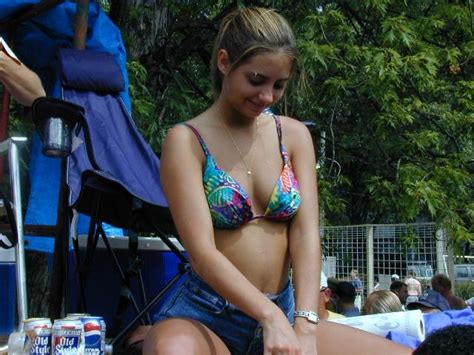 Drunk Naughty Girls Stripping And Flashing Tits At An Outdoor Event Porn Pictures Xxx Photos
