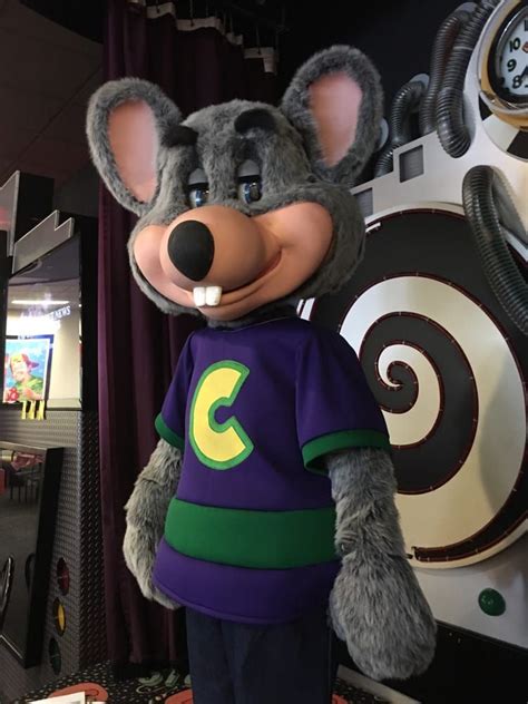 Chuck E Cheese Mascot D Model By The Model Master Radical The Best