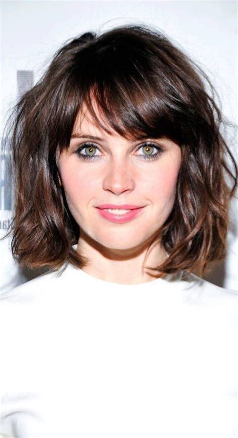 10 Short Layered Haircut With Side Swept Bangs Fashionblog