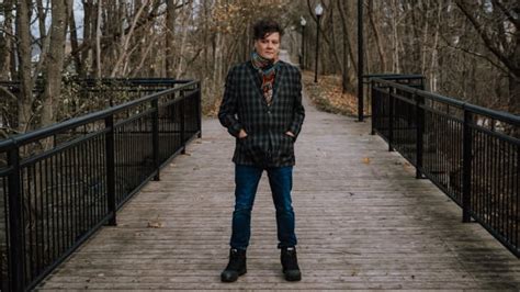 How Ron Sexsmith Ended Up Singing With Leonard Cohen In An Indigo