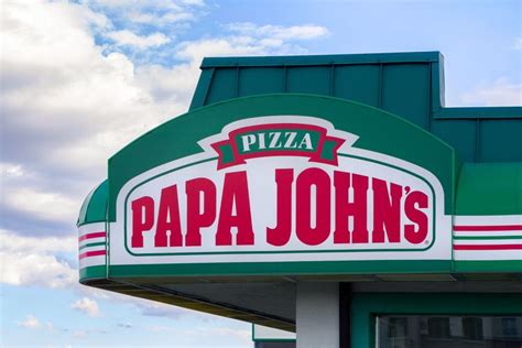 Papa Johns Scores 200m Investment New Chairman Restaurant Exterior
