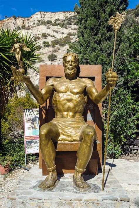 Posąg Zeusa Greckiego Starożytnego Boga Obraz Editorial Obraz