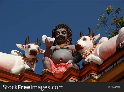 Statues Of Gods And Goddesses In The Hindu Temple Free Stock Images