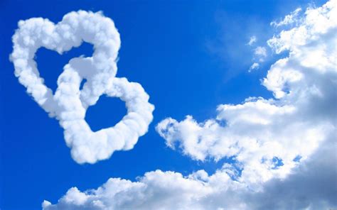 Download Really Cool Love Clouds In Heart Shape Wallpaper