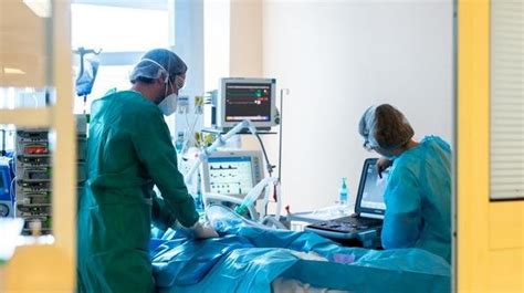 Pour la responsable de l'ars de corse, l'élément primordial est la « responsabilité individuelle ». COVID-19 : un nouveau décès en Corse