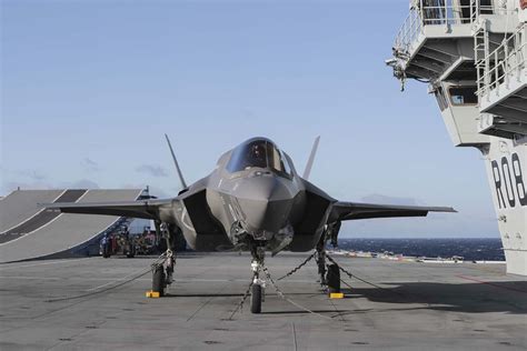 British F 35b Begin Sea Trials From British Carrier In Uk Waters