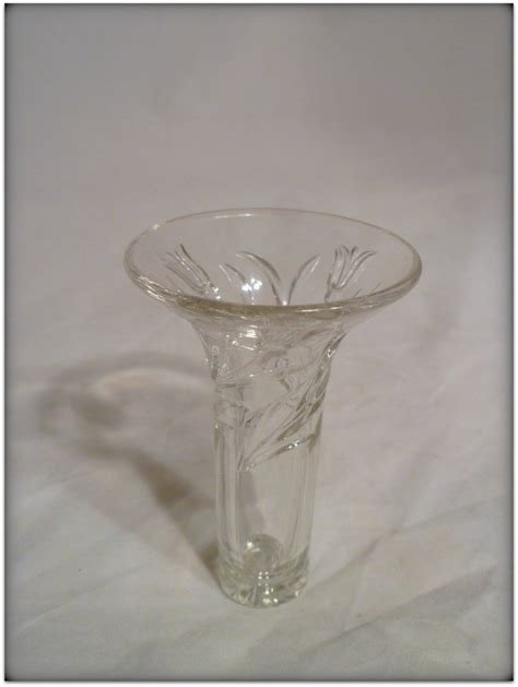 Vintage Mold Blown Glass Bud Vase Flower Pattern Unknown