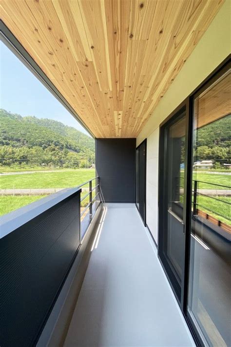 玄関土間のある家 Okamura工房京都で建てる 木のぬくもりを感じる注文住宅 Decor Windows Home