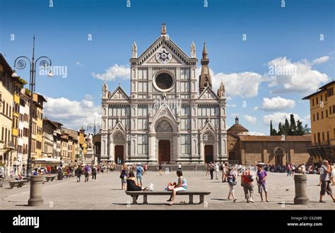 Basilica Di Santa Croce Piazza Santa Croce Firenze Italia Foto Stock