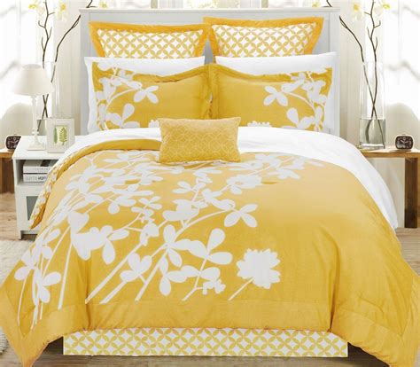Shop comforter sets from ashley furniture homestore. Queen size Yellow 7-Piece Floral Bed in a Bag Comforter Set