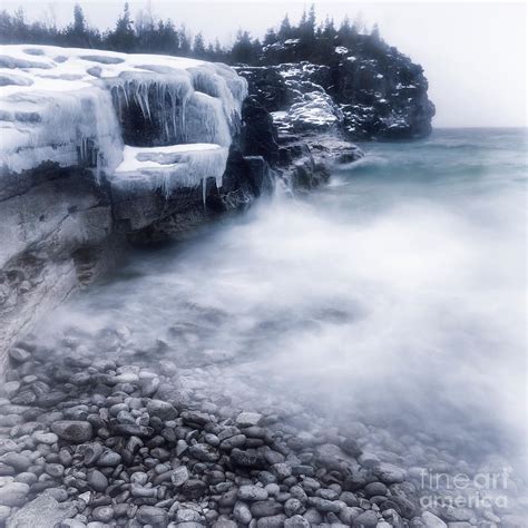 Frozen Shore Of Georgian Bay In Winter Photograph By Maxim Images