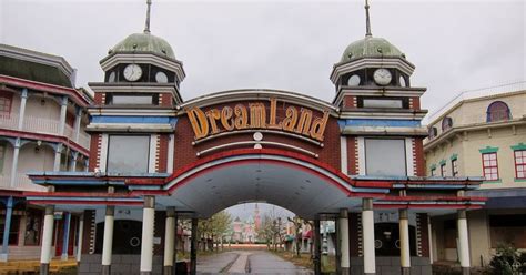 Deserted Places Nara Dreamland An Abandoned Theme Park In Japan