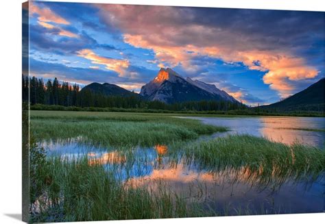 Canada Alberta Banff National Park Vermillion Lakes And Mt Rundle