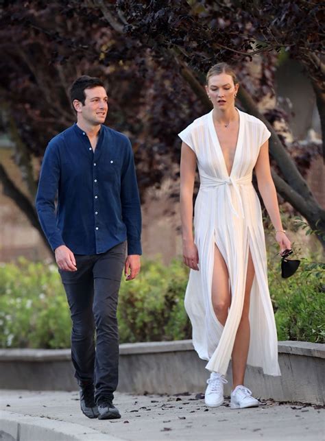 Karlie Kloss And Joshua Kushner Out In Los Angeles 07112020 Hawtcelebs