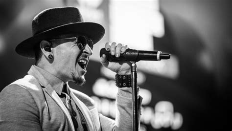 Linkin Park Cancels Tour After Chester Benningtons Death