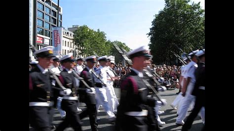 Anvers en belgique en juillet 2020. Défilé Royal du 21 Juillet 2014, Bruxelles Belgique - YouTube