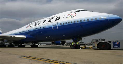 United Flight Cancellations Spike After Storm