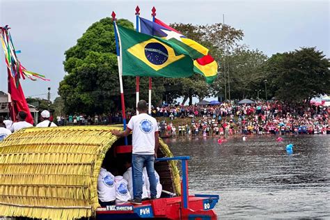 Missa de Pentecostes marca encerramento da Festa do Divino Espírito