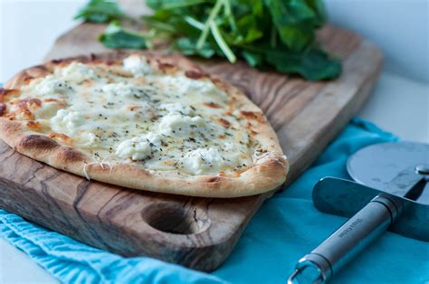 4 Cheese Flatbread Pizza Megs Everyday Indulgence