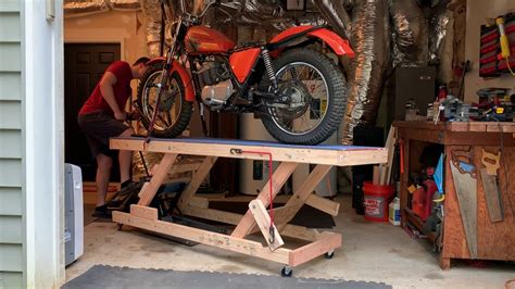 Diy Wooden Motorcycle Lift Table